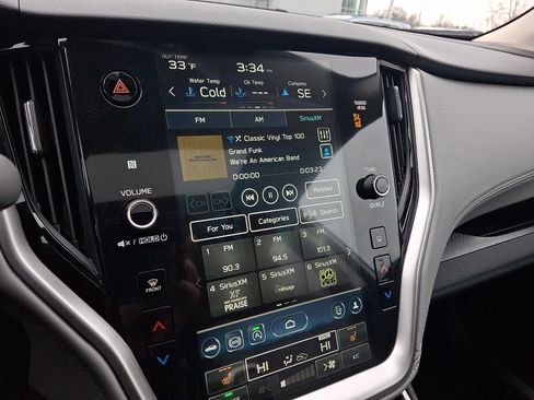 Certified 2025 Subaru Outback Premium image 16