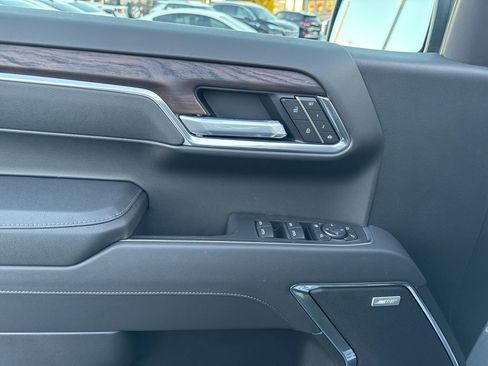 New 2026 GMC Sierra 1500 SLT w/ SLT Premium Plus Package image 13