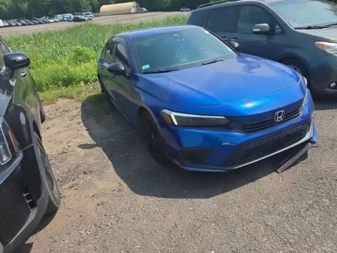 Used 2022 Honda Civic Sport image 2