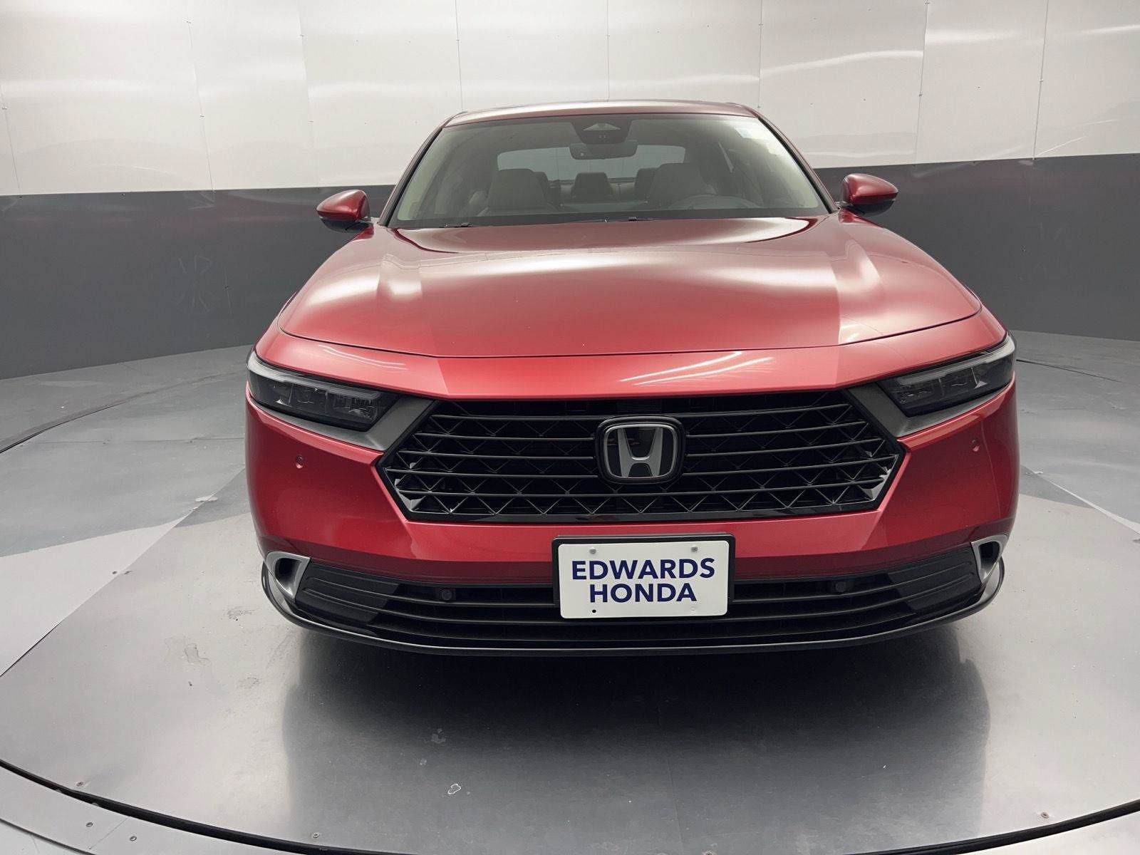 Used 2024 Honda Accord Touring image 27