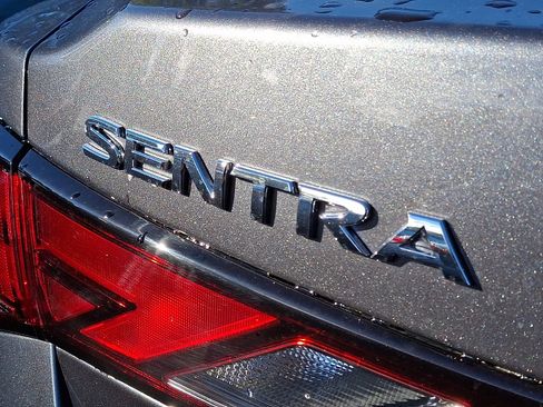 New 2025 Nissan Sentra S image 5