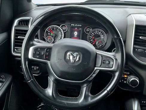 Used 2019 RAM 1500 Big Horn AWD/4WD image 8