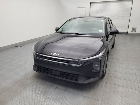 Used 2025 Kia K4 FWD image 15