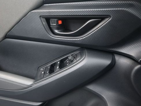 Used 2024 Subaru Crosstrek 2.0i Premium image 13