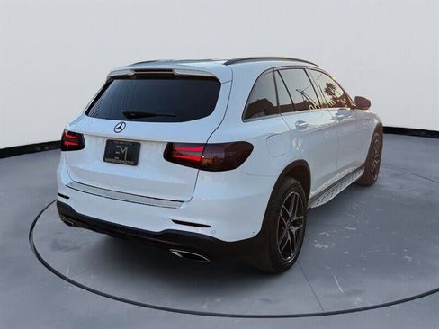 Used 2019 Mercedes-Benz GLC 300 image 8