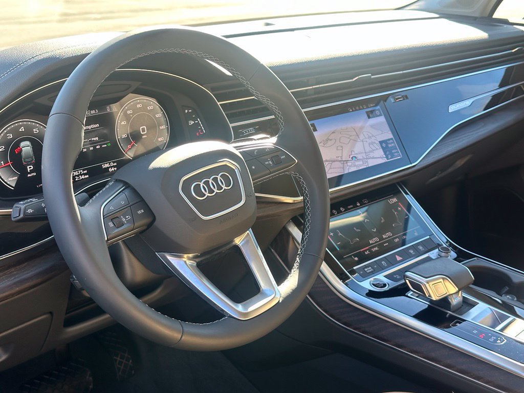 Used 2026 Audi Q7 2.0T Premium AWD/4WD image 12