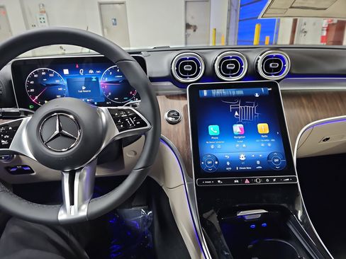 New 2026 Mercedes-Benz C 300 4MATIC Sedan image 20