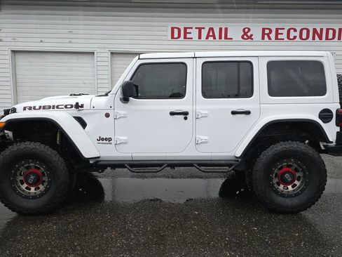 Used 2019 Jeep Wrangler Unlimited Rubicon w/ Steel Bumper Group image 6