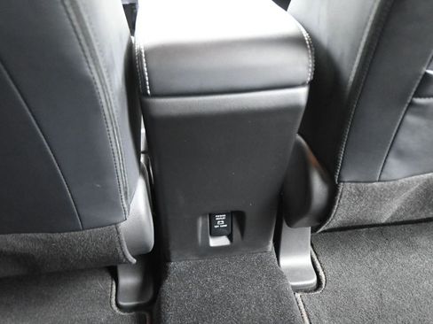 Used 2023 Mitsubishi Eclipse Cross SE image 42