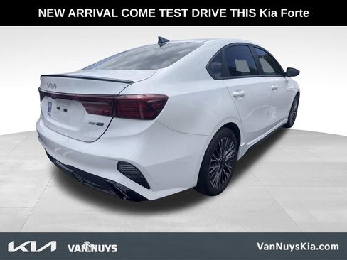 Used 2023 Kia Forte GT-Line FWD image 4