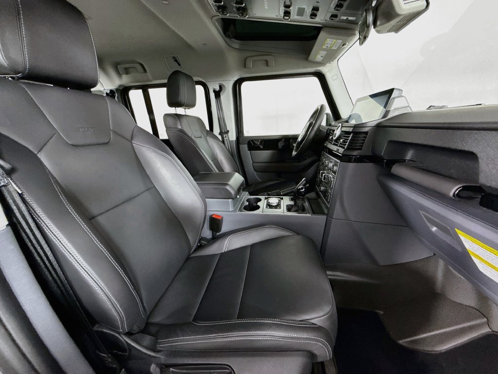 Used 2024 INEOS Grenadier Station Wagon AWD/4WD image 22