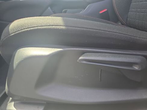 Used 2026 Honda HR-V Sport image 28