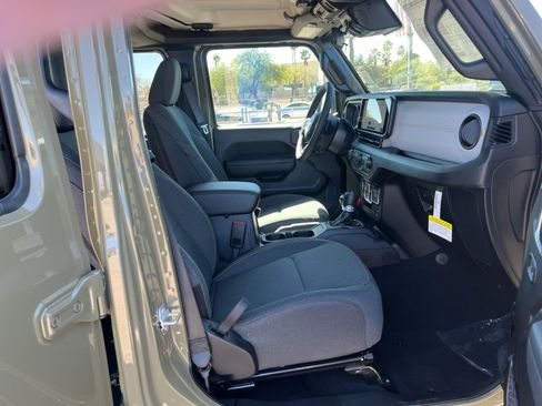 New 2025 Jeep Wrangler Sport S image 19