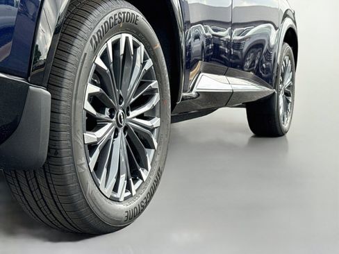 New 2026 Nissan Rogue Platinum AWD/4WD image 15