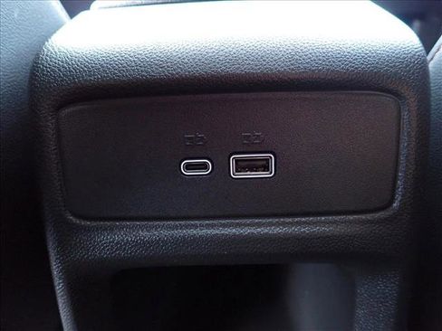 New 2026 Chevrolet Trax RS w/ Sunroof Package image 10