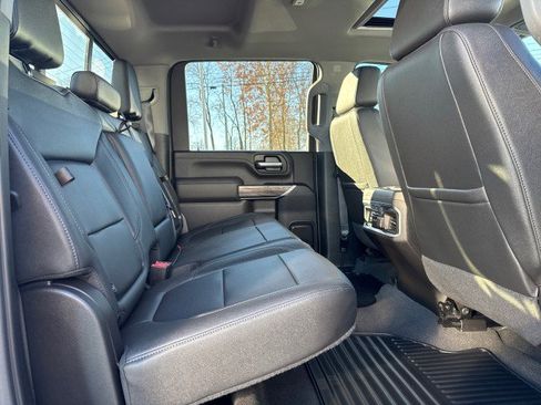 Used 2022 Chevrolet Silverado 2500 LTZ w/ LTZ Plus Package image 30