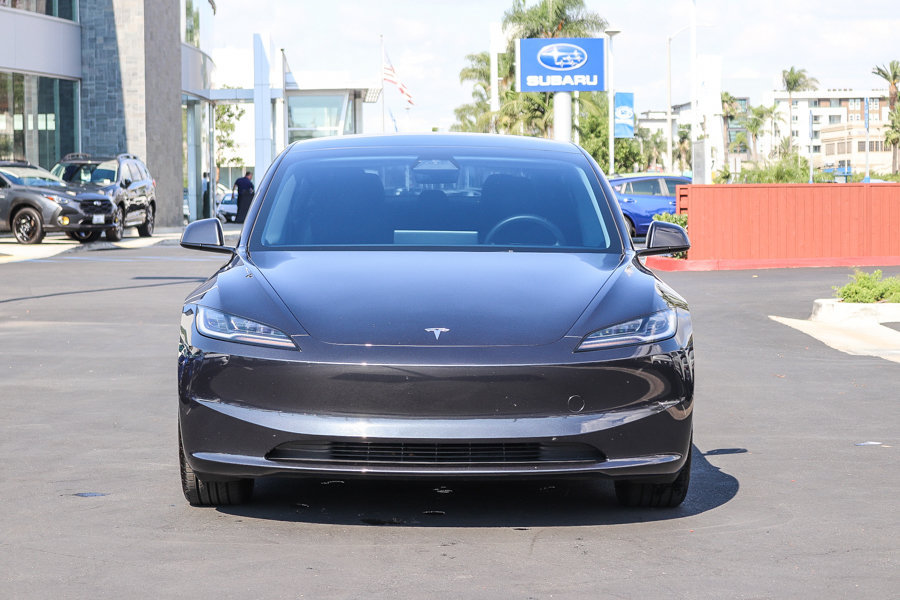Used 2025 Tesla Model 3 Long Range RWD image 2