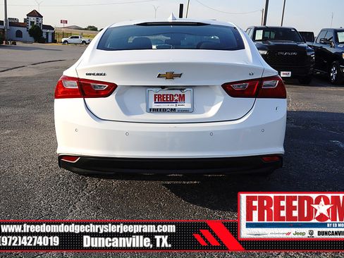 Used 2024 Chevrolet Malibu LT FWD image 4