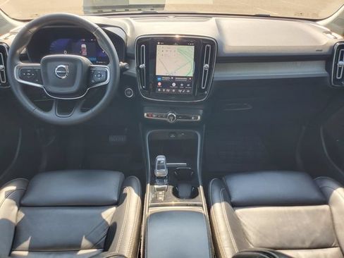 Certified 2023 Volvo XC40 B5 Plus w/ Driver Assist Package AWD/4WD image 29