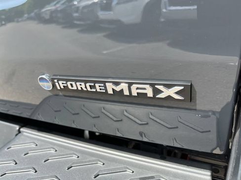 Used 2025 Toyota Tacoma TRD Pro AWD/4WD image 40