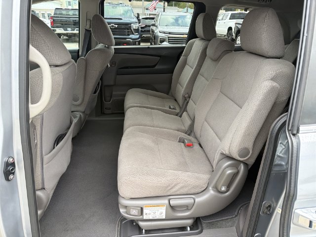 Used 2016 Honda Odyssey SE image 30