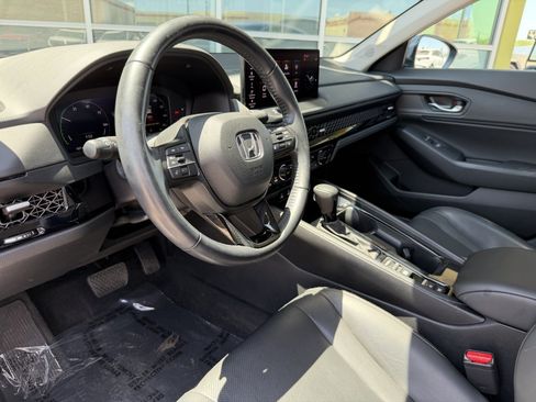 Used 2023 Honda Accord EX-L image 31