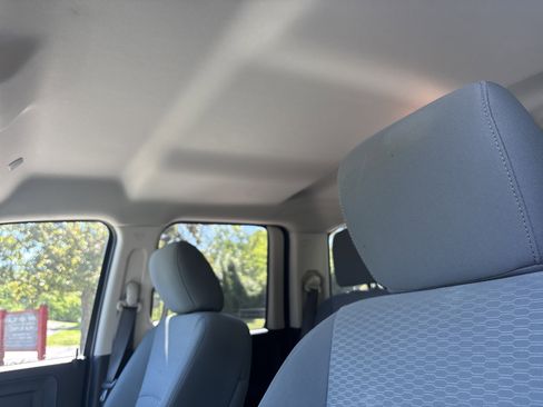 Used 2019 RAM 1500 Express w/ Express Value Package AWD/4WD image 28