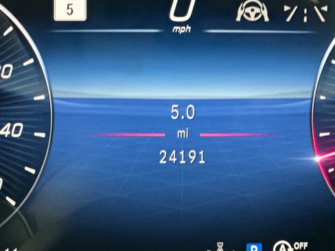 Certified 2022 Mercedes-Benz S 500 4MATIC image 37