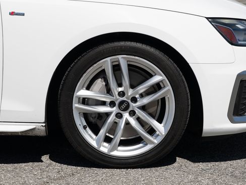 Used 2022 Audi A4 2.0T Premium Plus image 11