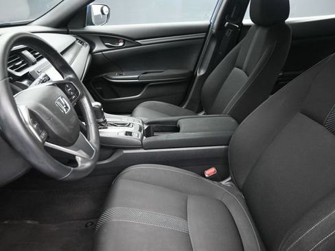 Used 2018 Honda Civic Sport image 16
