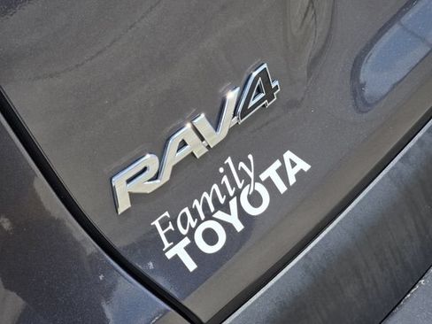 Used 2023 Toyota RAV4 Limited FWD image 8