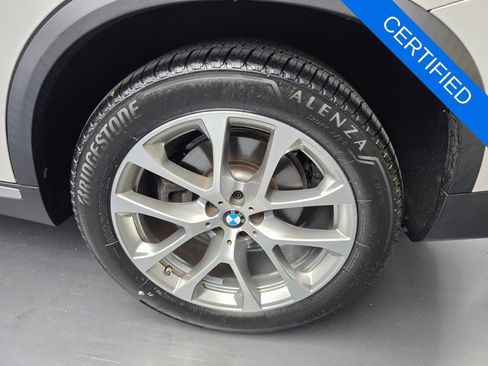 Certified 2024 BMW X5 sDrive40i w/ Premium Package RWD image 17