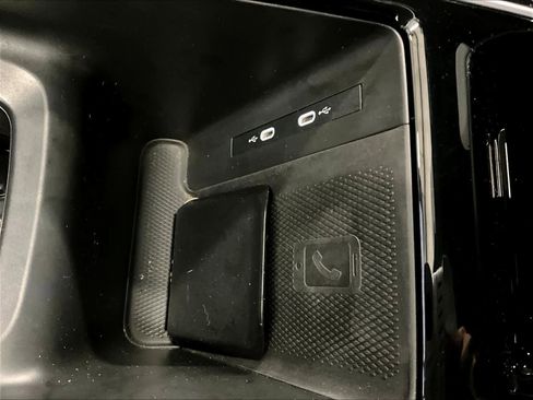 Used 2023 Volkswagen ID.4 Pro S AWD/4WD image 35