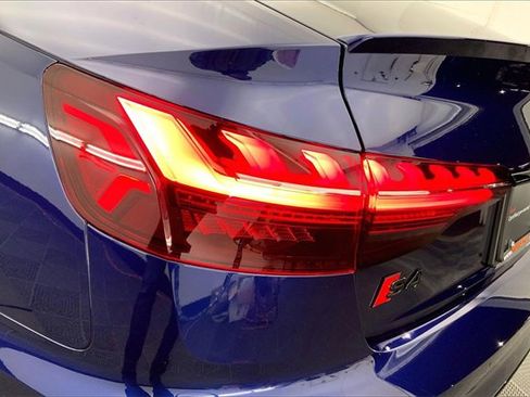 Certified 2022 Audi S4 Premium Plus w/ Premium Plus Package image 29