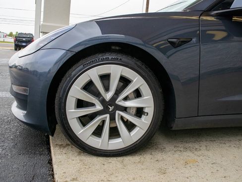 Used 2021 Tesla Model 3 Long Range image 7