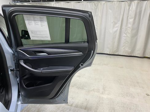 Used 2023 BMW X4 xDrive30i w/ M Sport Package image 24