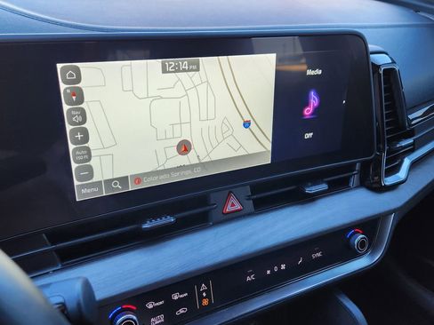 Certified 2023 Kia Sportage X-Line image 16