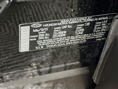 Used 2023 Hyundai Santa Fe SEL w/ Premium Package image 12