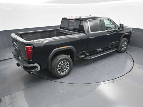 New 2026 GMC Sierra 2500 SLT w/ SLT Premium Package AWD/4WD image 35