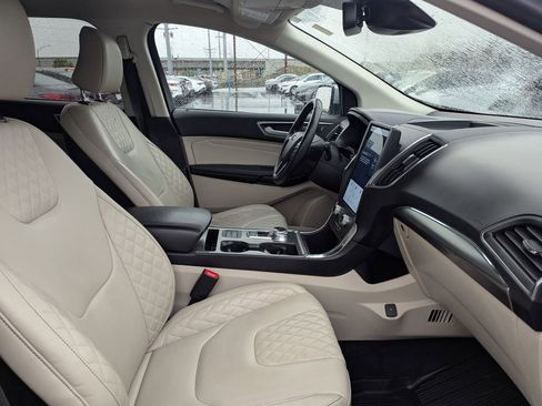 Used 2023 Ford Edge Titanium w/ Cargo Accessory Package AWD/4WD image 35