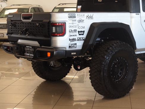 Used 2022 Jeep Gladiator Sport AWD/4WD image 43