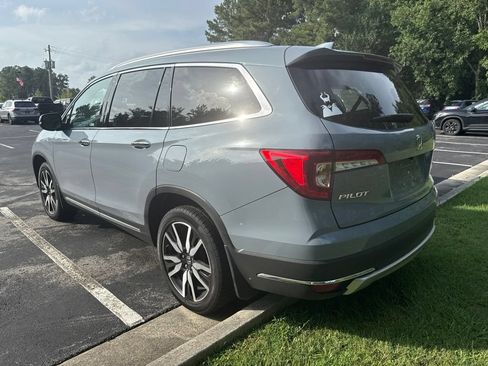 Used 2022 Honda Pilot Touring image 3