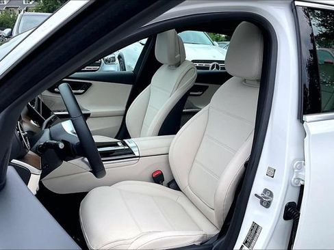 Used 2026 Mercedes-Benz C 300 4MATIC Sedan image 6