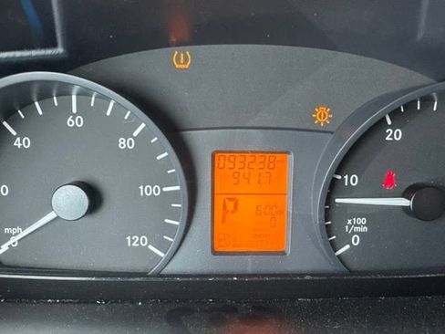Used 2017 Mercedes-Benz Sprinter 3500 image 6