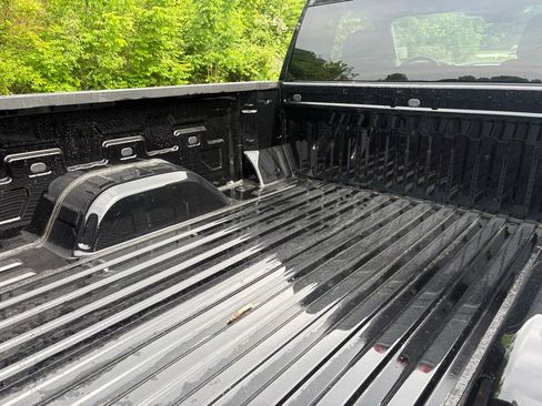 New 2026 Chevrolet Silverado 1500 W/T w/ WT Value Package AWD/4WD image 36