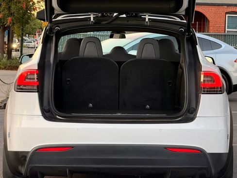 Used 2019 Tesla Model X Long Range AWD/4WD image 10