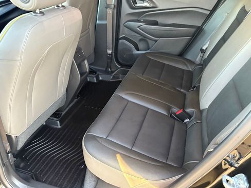 Used 2025 Chevrolet Trax ACTIV w/ Driver Confidence Package image 33