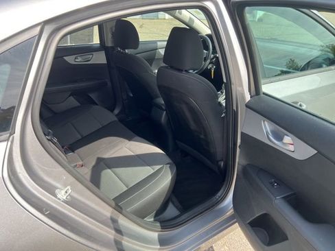Used 2023 Kia Forte LXS image 15