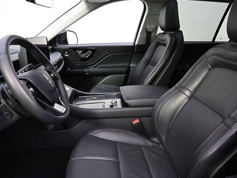 New 2026 Lincoln Aviator Reserve w/ Jet Appearance Package image 13