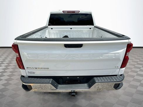 Used 2022 Chevrolet Silverado 1500 LT AWD/4WD image 29